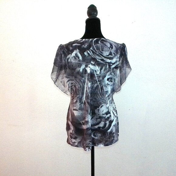 One world, white/black butterfly sleeve floral top, with embroidery, shiny studs - Picture 7 of 10